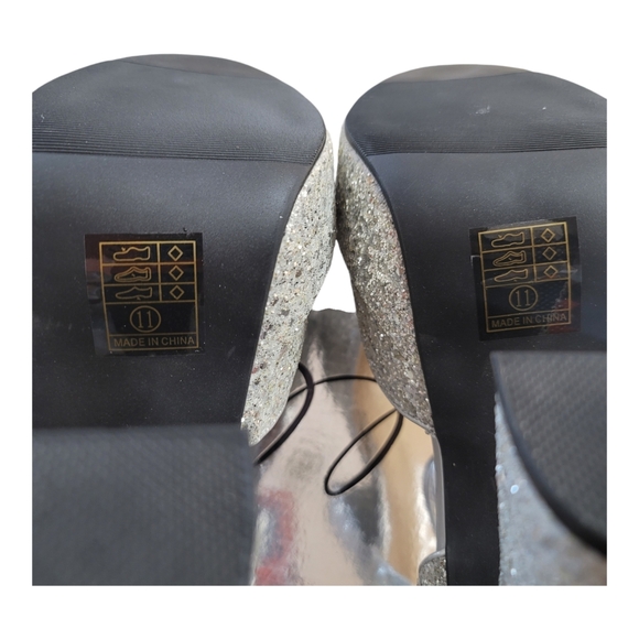 Ellie Heels Women's Size 11 Silver Open Toe With Buckle Ankle Straps 5.5" Shoe - Picture 8 of 13